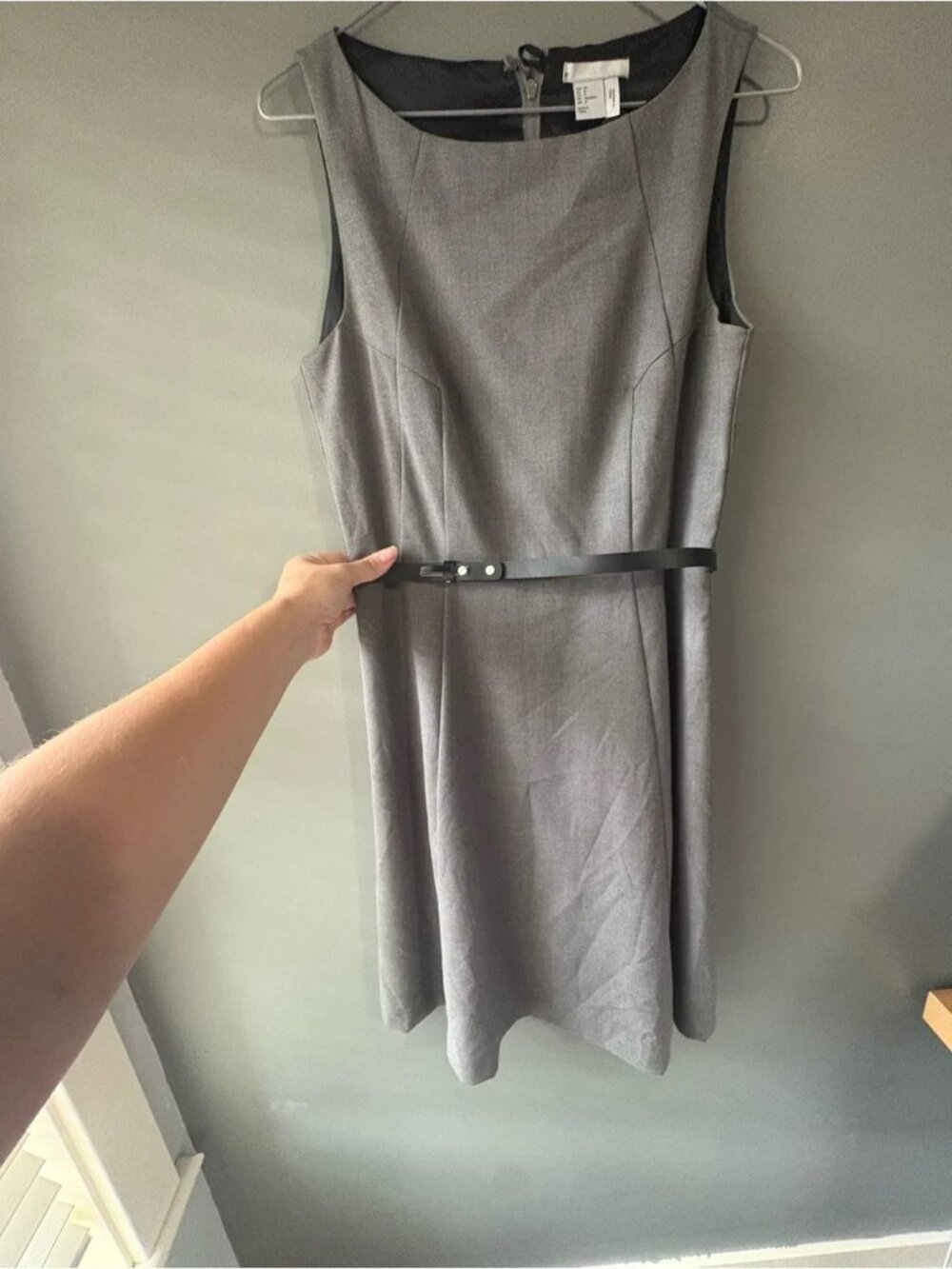H&M Gray Fit & Flare Sleeveless Belted Dress Size 8 - Picture 8 of 8